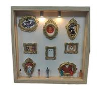 Cadre Photo Mini Musée Kit d'affichage de mémoire créative boîte Silhouette Mini musée Bricolage avec des Cadres d'or Figurines(Wood Photo Frame,with Light)