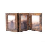 Cadre photo pliable pour bureau à 3 panneaux avec sections à charnière - Cadre photo réglable avec panneau arrière encliquetable et protection contre la poussière (bois foncé)