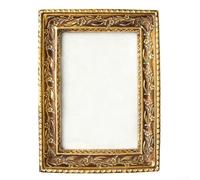 Cadre photo vintage sculpté en résine conçu pour s'adapter aux photos de 15,2 cm, parfait pour afficher des souvenirs de famille ou des photos professionnelles avec une touche décorative élégante