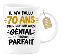 Café-Croissant - Mug 70 Ans Pour Devenir Aussi Génial Et Presque Parfait - | Idée cadeau original pour fêter 70 ans de vie incroyable