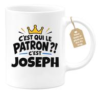 Café-Croissant - Mug C'est Qui Le Patron ?! C'est Joseph - Blanc/Céramique | Mug humoristique avec la question incontournable : C'est qui le patron ?! C'est Joseph