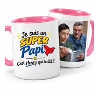 Café-Croissant - Mug Je Suis Un Super Papi C'est Henry Qui Le Dit - Rose/Cé | Mug en céramique avec texte humoristique pour Papi