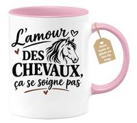 Café-Croissant - Mug L'amour Des Chevaux Ça Se Soigne Pas - Rose/Céramique | Mug en céramique avec slogan pour amoureux des chevaux.