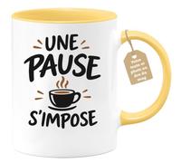 Café-Croissant - Mug Pause Détente - Une Pause S'impose - Jaune/Céramique | Mug inspirant avec texte "Une Pause S'Impose", idéal pour la maison ou le bureau.