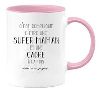 Café-Croissant - Mug Personnalisé Tasse Cadeau Noël C'Est Compliqué D'Être Une Super Maman Et Cadre A La Fois Mais Je Gère Future Anniversaire Fête Des Mères Annonce Naissance - Rose/Céramique