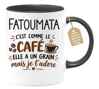 Café-Croissant - Mug Prénom Fatoumata C'est Comme Le Café Elle A Un Grain - | Mug humoristique avec phrase sur le café et Fatoumata