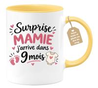Café-Croissant - Mug Surprise Mamie J'arrive Dans 9 Mois - Jaune/Céramique | Mug avec message surprise pour annoncer une grossesse