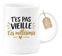 Café-Croissant - Mug T'es Pas Vieille T'es Millésimée - Blanc/Céramique | Design humoristique idéal pour les anniversaires des femmes.