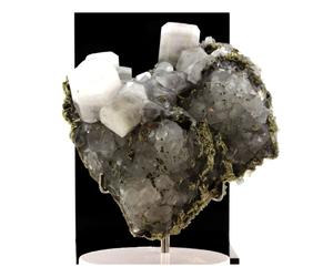 Calcite, Pyrite. 3184.5 Ct. El Hammam Mine, Meknès, Maroc.