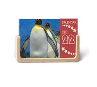 Calendrier de bureau 2022 avec image de nombreux pingouins Antarctiques et scientifiques 12 mois