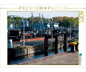 CALVENDO Puzzle La Base navale de Kiel dans la lumière du Soir 1000 Pieces 64 x 48 cm from Roger Salzenberg