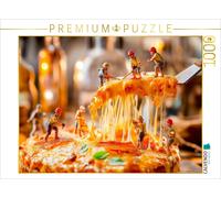 CALVENDO Puzzle Miniature construction workers remove cheese topping from hot pi
