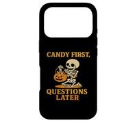 Candy First Questions Later - Squelette d'halloween Amusant Coque pour iPhone 17 Pro