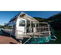 Cap Adrénaline Apéro balade en bateau à la cascade des Baumes sur le Tarn