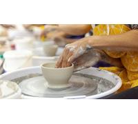 Cap Adrénaline Atelier de Poterie à Paris 12ème - Initiation au tournage en poterie céramique