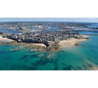 Cap Adrénaline Balade en mer en bateau privatisé avec skipper depuis Saint-Malo