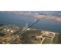 Cap Adrénaline Baptême en hélicoptère - Vol vers le Pont de Normandie