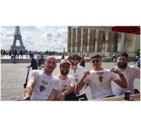 Cap Adrénaline Bar Tour Paris : Explorez à 8 la capitale en pédalant avec une boisson à la main - 1h