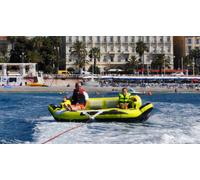 Cap Adrénaline Bouée tractée au départ de la Promenade des Anglais à Nice