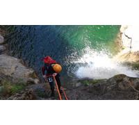 Cap Adrénaline Canyoning tyrolienne splash à la Borne