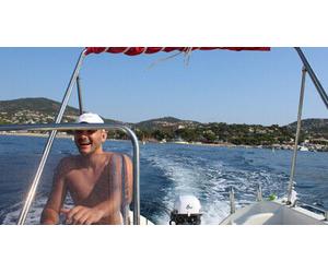 Cap Adrénaline Location de bateau sans permis depuis le port des Issambres près de Sainte-Maxime