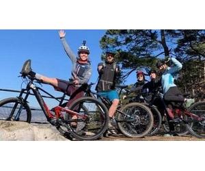 Cap Adrénaline Location de VTT électrique dans le Parc naturel régional des Volcans d'Auvergne