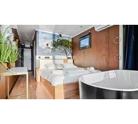 Cap Adrénaline Nuit Insolite en House Boat à Fréjus