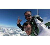 Cap Adrénaline Saut en Parachute près de Poitiers