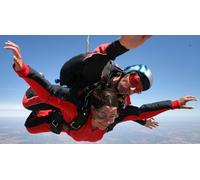 Cap Adrénaline Saut en Parachute Tandem à Nevers