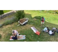 Cap Adrénaline Shiatsu sur futon, sur chaise ou atelier Do In à Albepierre-Bredons