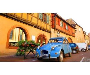 Cap Adrénaline Visite d'un vignoble en 2 CV et dégustation de vin à Eguisheim près de Colmar