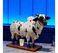 Carafe Décanter 2L en Forme de Taureau Nelore Artisanale - Distributeur de Whisky Original avec Base en Bois, Idée Cadeau Original pour Hommes, Pièce de Discussion pour la Décoration de Bar(C)