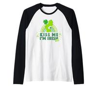 Care Bears Kiss Me I'm Irish-ish St. Patrick's Day Manche Raglan