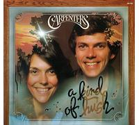 Carpenters - Carpenters - A Kind of Hush (Vinyle, 33 tours LP 12" - Edition française: A&M Records / CBS Disques 985035, 1976) There’s a Kind of Hush - You - Sandy - Goofus - Can’t smile without You - I need to be in Love - One more time - Boat to sail - I have You - Breaking up is hard to do