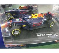 Carrera Evolution 27565 Formel 1 Red Bull Tag Heuer RB13 D.Ricciardo N°3 Neuf