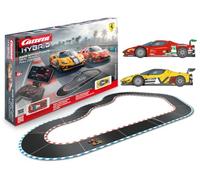 Carrera Speedcore Challenge - Circuit de Course Hybride 1:50 avec Ferrari 296 GT3 et 296 GT3 Evo - Contrôle par Application, feu Avant et arrière - pour jusqu'à 16 conducteurs