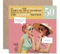 Carte d'anniversaire coquine pour 50e anniversaire - Célébrations élégantes avec une touche de Tipsy - Femmes élégantes partageant un rire - Parfait pour un fabuleux 50e anniversaire - Carré de 145 mm