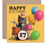 Carte d'anniversaire ludique 17 ans - Chat sur la batterie apporte des malicieux d'anniversaire - Ballons colorés et chapeau de fête pour un carré amusant de 17-145 mm, enveloppe incluse