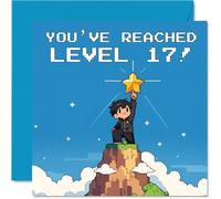 Carte d'anniversaire ludique 17 ans - Level Up Laughs - Pixel Art Mountaintop Gamer Design avec étoile de réussite - Clin d'œil nostalgique aux légendes du jeu - Carré de 145 mm, enveloppe incluse