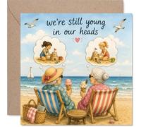 Carte d'anniversaire ludique - Still Young at Heart - Charmante nostalgie de bord de mer avec chaises longues et rêveries - Carré de 145 mm, enveloppe incluse
