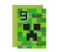 Carte de 9e anniversaire inspirée de Minecraft - « Creeping It Real 9 » - Cadeau pour enfants, garçons, fils, neveu, nièce, filles, enfants, petits-enfants, voisins et lui - Neuf ans - Livré avec des