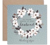 Carte de condoléances réconfortante - Loss of Husband - Gentle Words in a Difficult Time - Couronne de fleurs blanches douces avec message écrit - Carré de 145 mm, enveloppe incluse