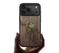 Carveit Coque Magnétique pour iPhone 17 Pro Max Étui, Gravure en Bois et Incrustation de Coquille Cover Compatible Magsafe avec Apple 17 Pro Max Coque (Noyer-Vagabond Cosmique)