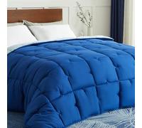 CASABEL Couette Très Chaude 2 Personnes, 200x200cm, Bleu | Microfibre douce et respirante, Piquage diamant pour une chaleur homogène, Ultra Confortable, 700g/m², Lavable en machine