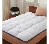 CASABEL Surmatelas 2 Personnes 140x190 cm en Microfibre Respirante avec Liseré Bleu - Ultra Moelleux, Anti-Acariens - Idéal pour Matelas 2 Personnes