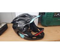 Casque avec mentoniere amovible urge gringo de la sierra blanc noir