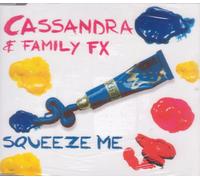 Cassandra - Squeeze Me [Import]