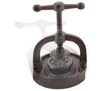Casse-Noisette en Fonte - C3031- Marron - 13,8 x 13,7 x 16,6 cm - Esschert
