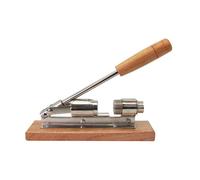 Baumalu, Casse Noix Acier Chromé Gris 21 x 6,2 x 6 cm - Outil de Cuisine Pratique pour Casser Noix, avec Poignée et Support en Bois, Idéal pour Les Amateurs de Fruits Secs