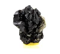 Cassiterite, Muscovite. 130.0 Ct. Pingwu Beryl Mine, Mianyang, Sichuan, Chine.